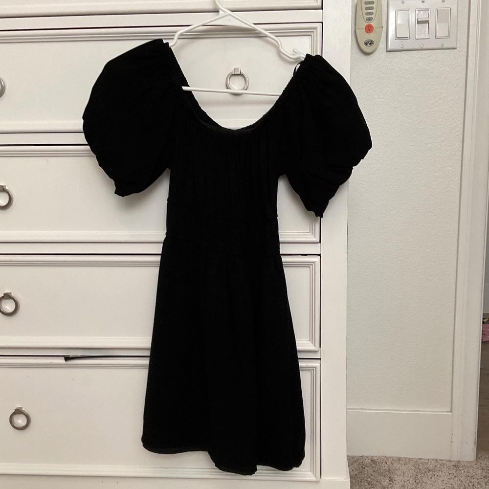#0373 Forever 21 Size S Black dress